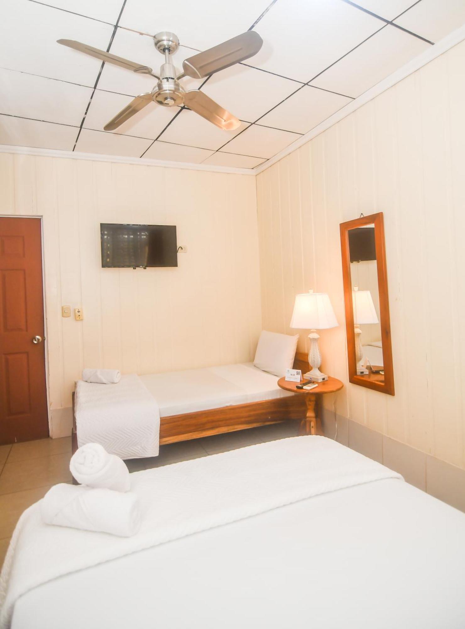 Hotel Aldea Chorotega Πουνταρένας Εξωτερικό φωτογραφία