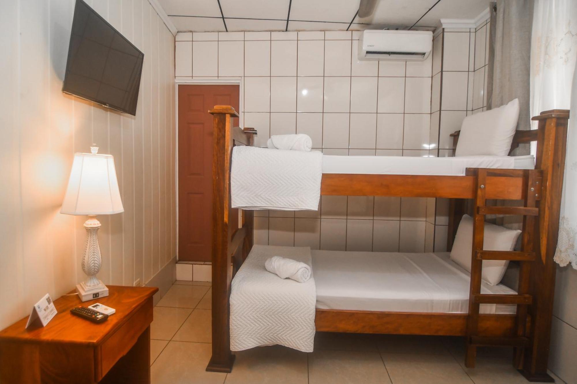Hotel Aldea Chorotega Πουνταρένας Εξωτερικό φωτογραφία