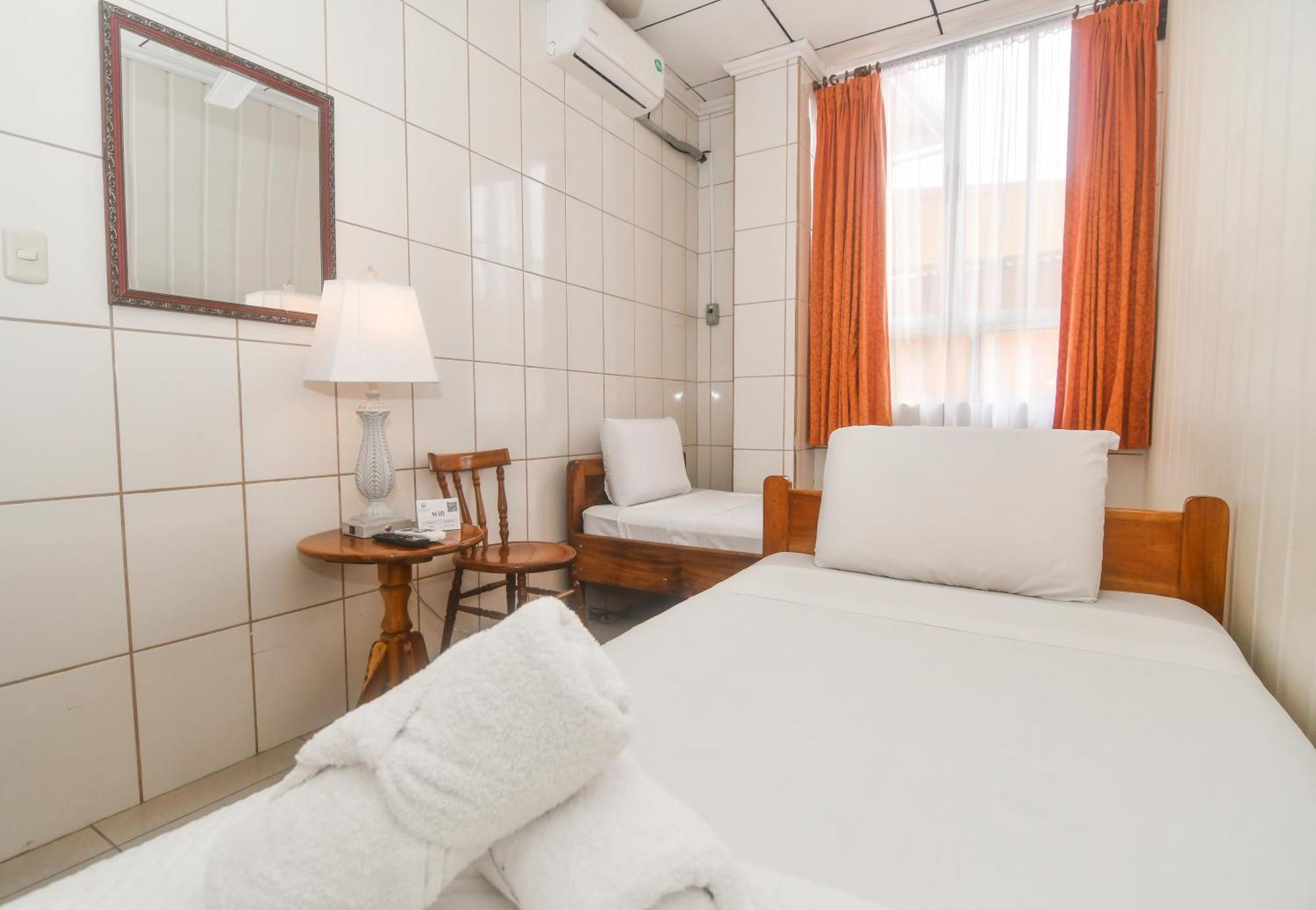 Hotel Aldea Chorotega Πουνταρένας Εξωτερικό φωτογραφία